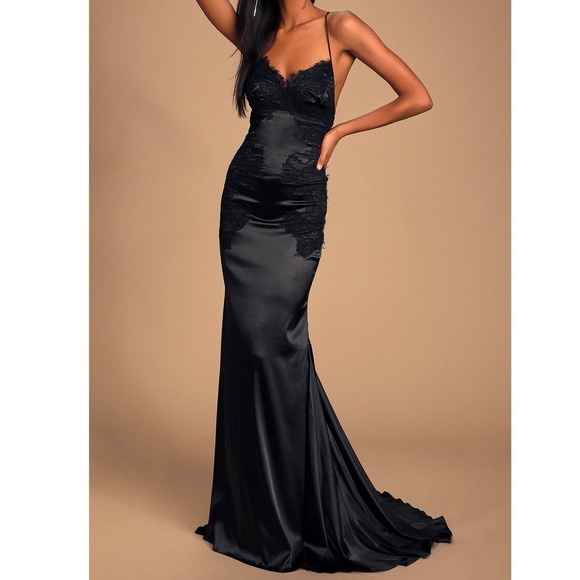 Lulus Dresses & Skirts - Lulus Satin Lace Trim Evening Gown Formal Maxi Dress Size 8 Party Prom Y2K Goth